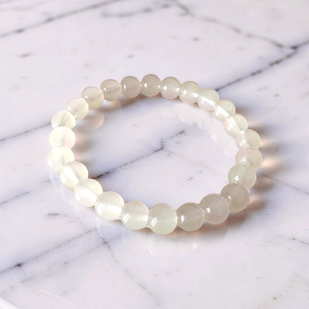 ⭐️ 5 for $25 Glass Crystal Beaded Stretchy Bracelet